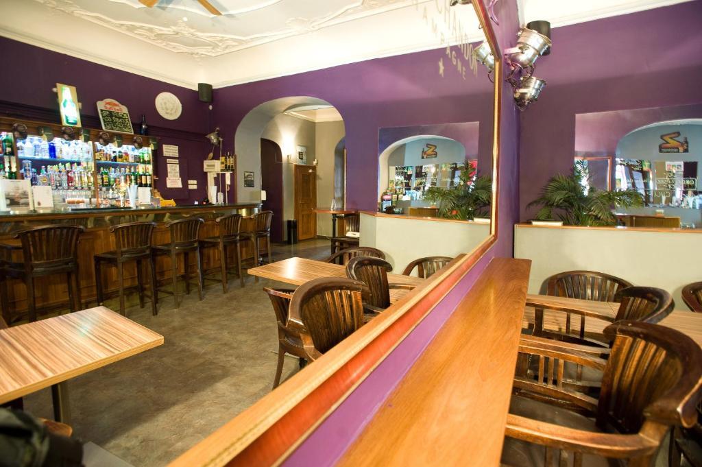Club Hotel Praha Buitenkant foto