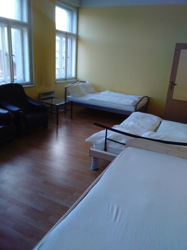 Club Hotel Praha Buitenkant foto